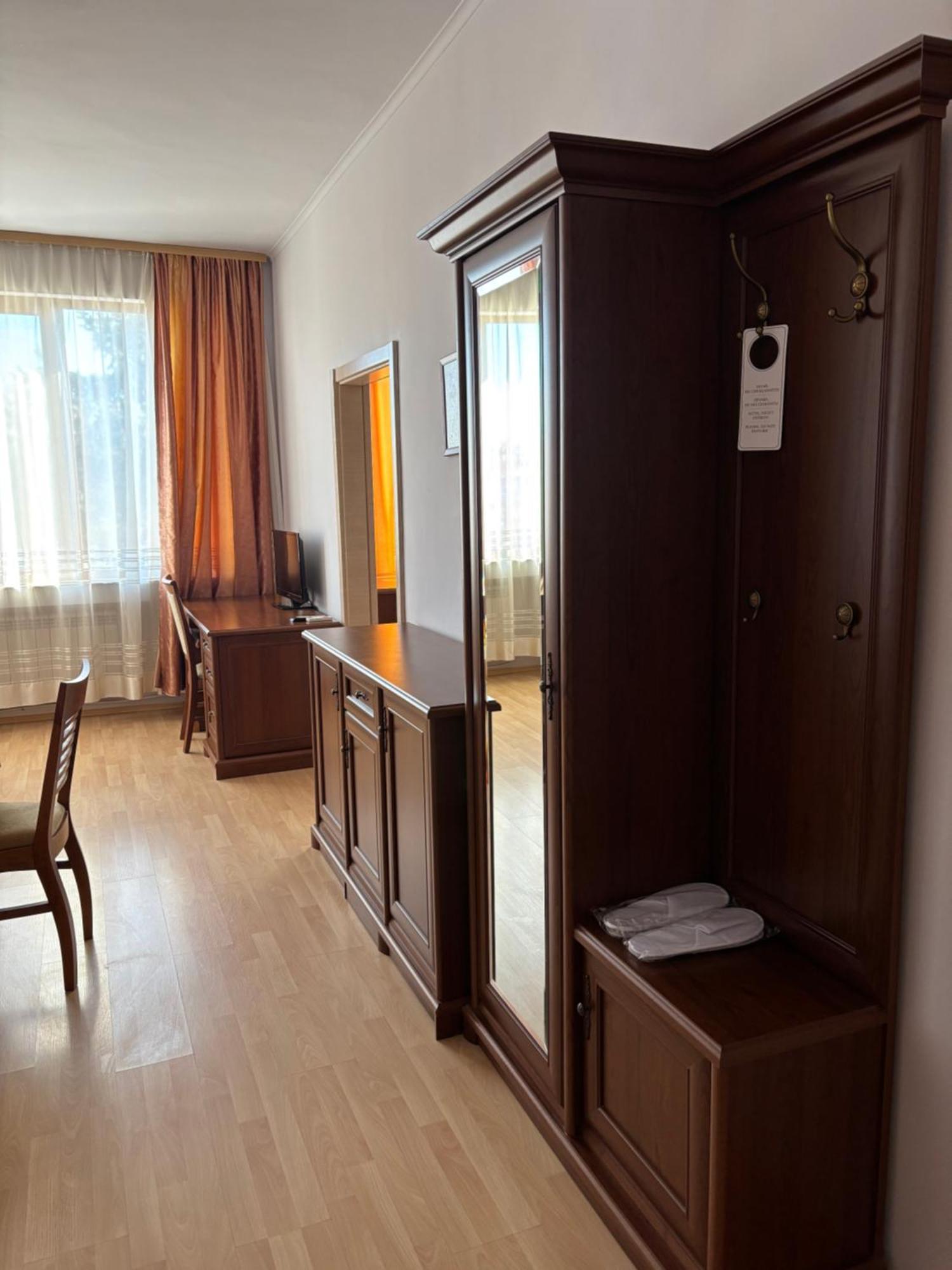 Apart Hotel Central Razgrad Eksteriør bilde